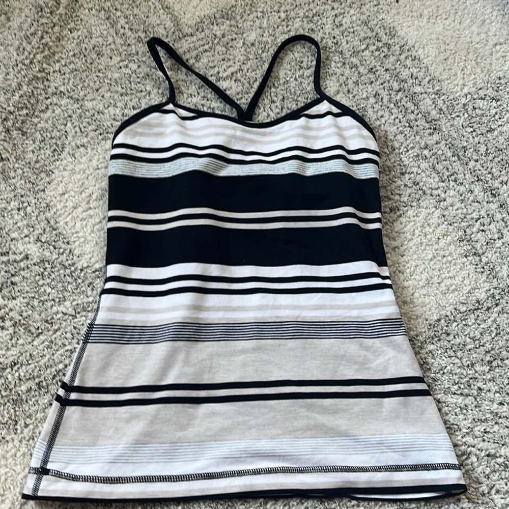 Lululenon power Y tank top